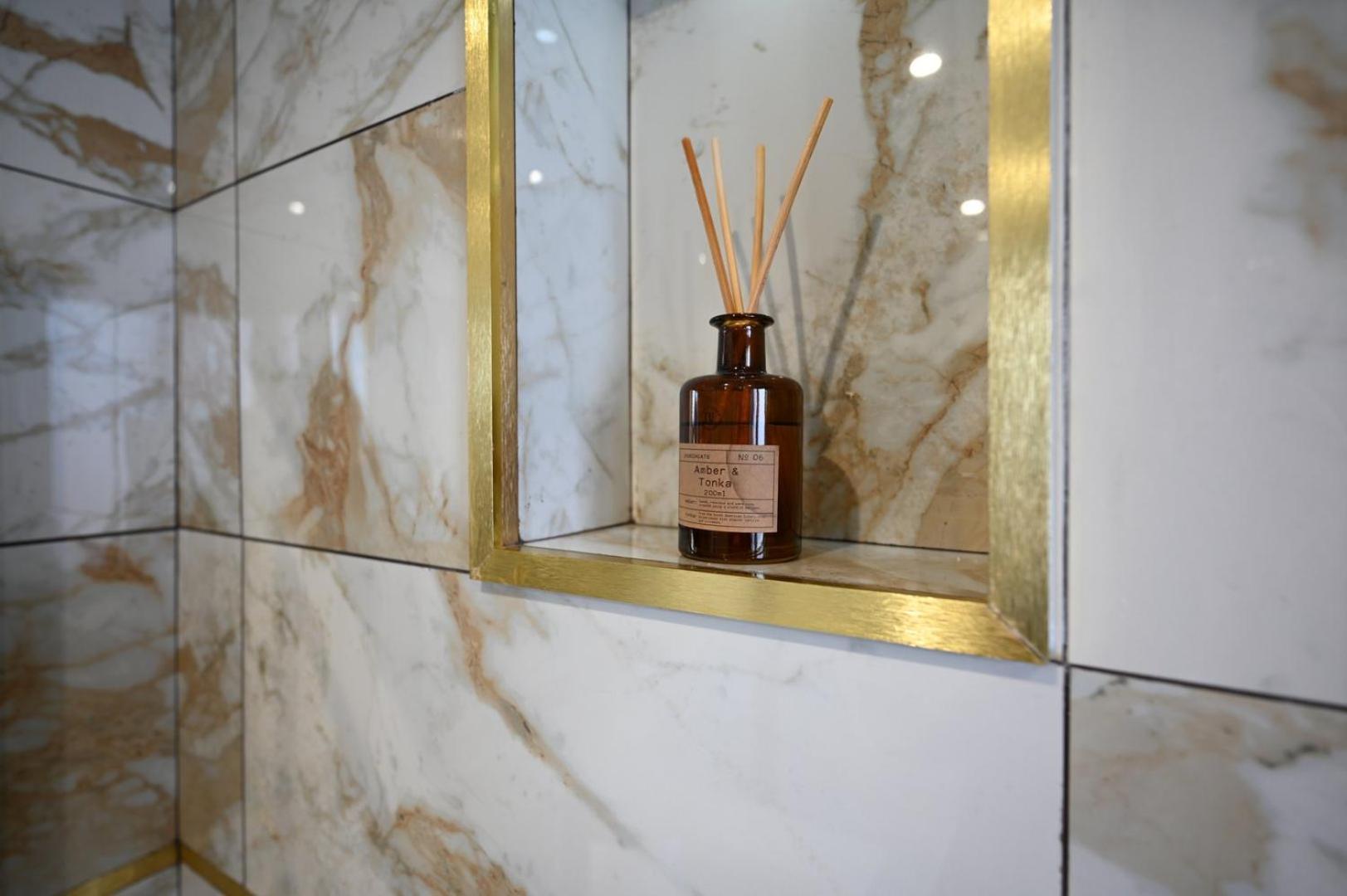 Luxury Two Bed Apartment - Cardiff City Centre エクステリア 写真
