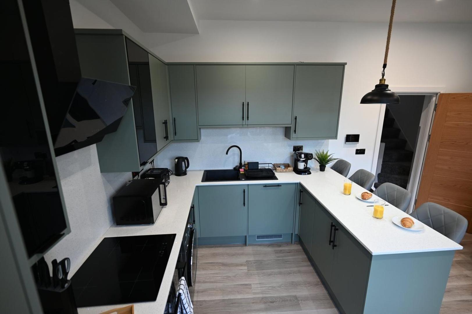 Luxury Two Bed Apartment - Cardiff City Centre エクステリア 写真